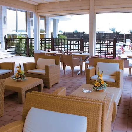 Metropolitan Family Hotell 4*