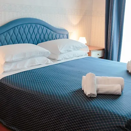 Metropolitan Family 4*