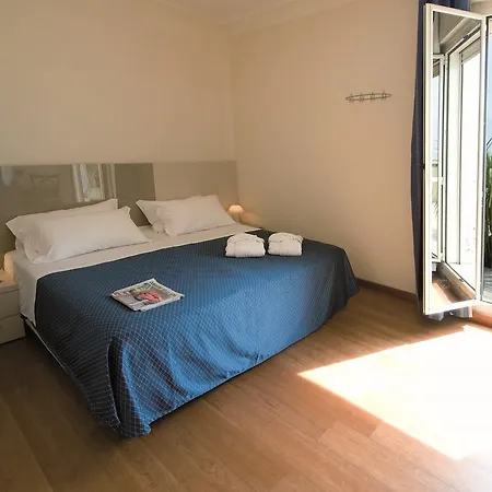 Metropolitan Family 4*