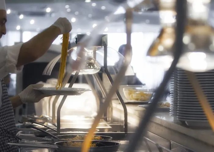 Metropolitan Family 4*