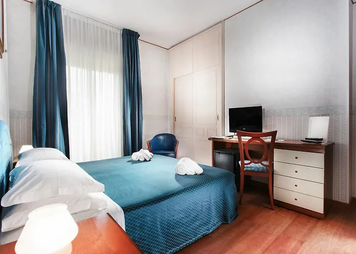 Otel Metropolitan Family 4*