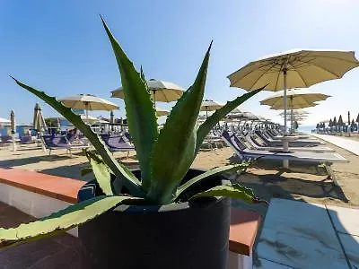 Hotel Metropolitan Family